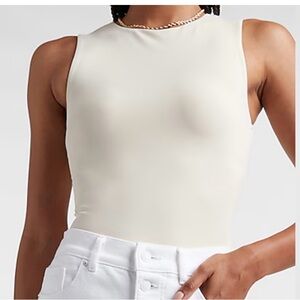 Express High Compression Cream Sleeveless Tank